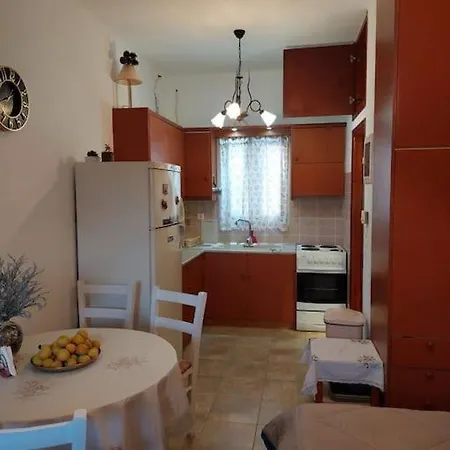 Peaceful And Quiet Apartment. Αλυκή